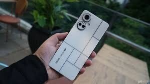 Tecno Camon 19 Pro Mondrian